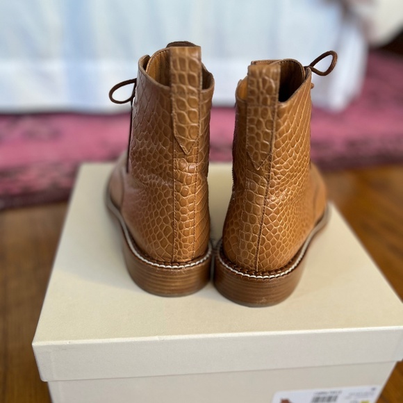 Vince women’s tan boot - Picture 3 of 5